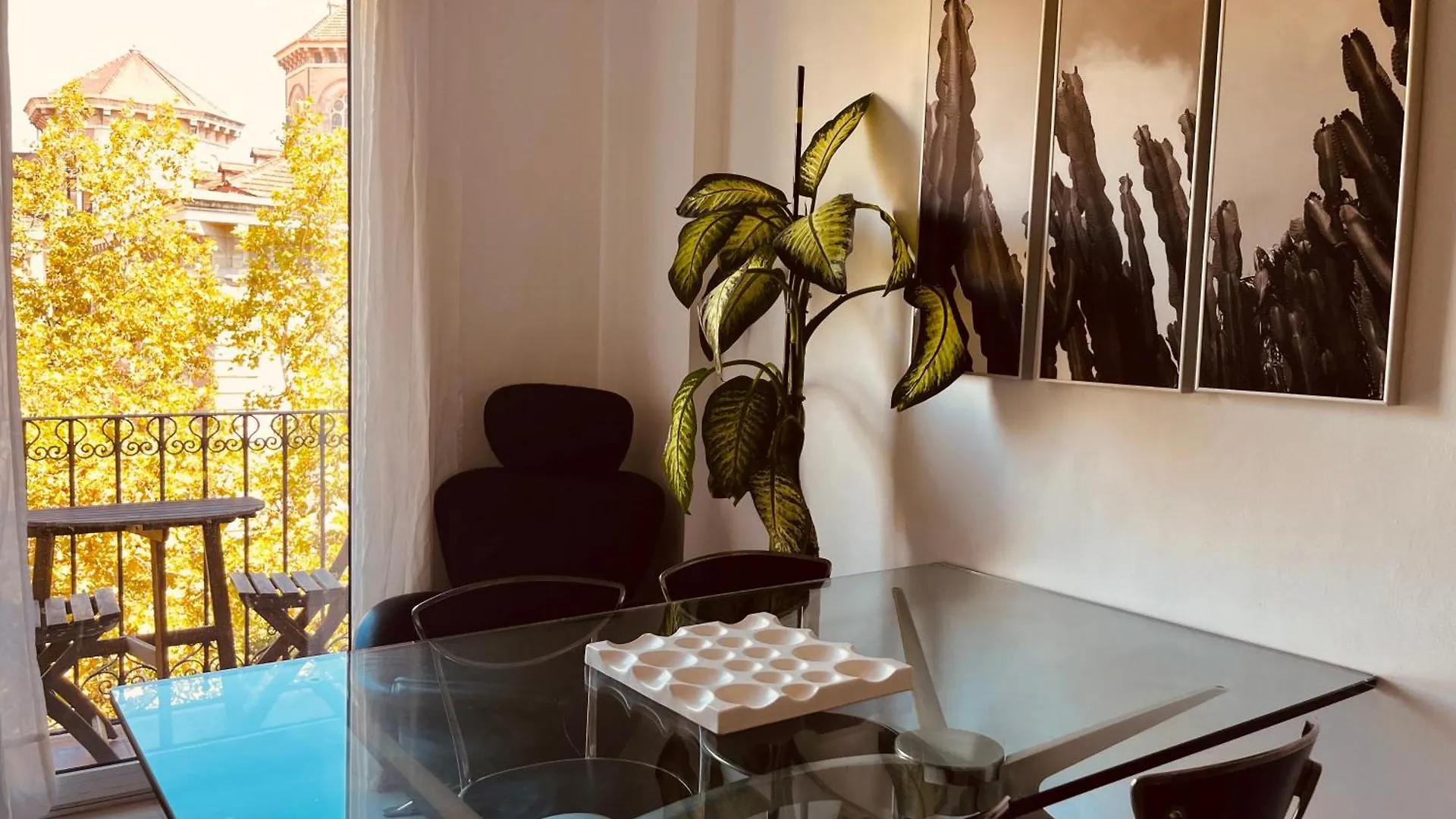 Enric Granados 17 Apartment Barcelona 0*,  Spain