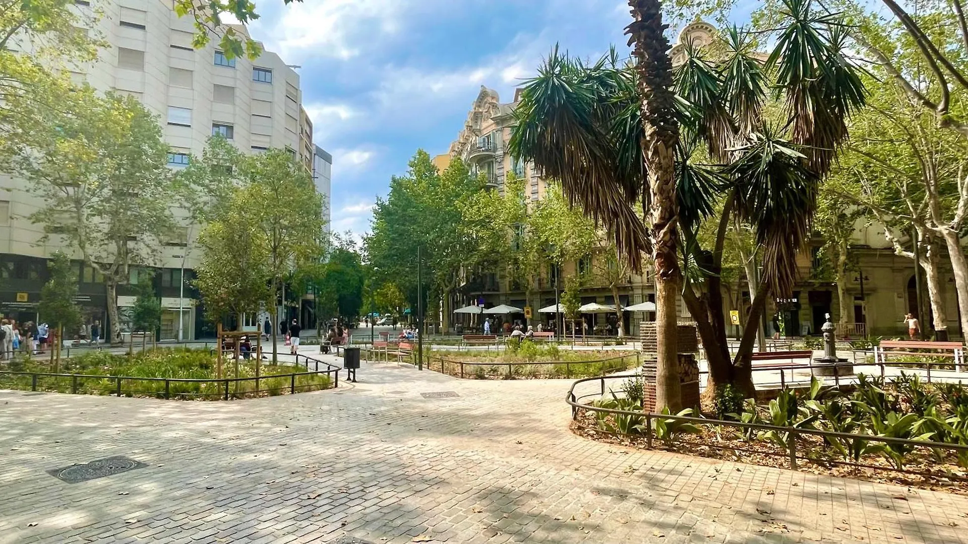 Enric Granados 17 Apartment Barcelona