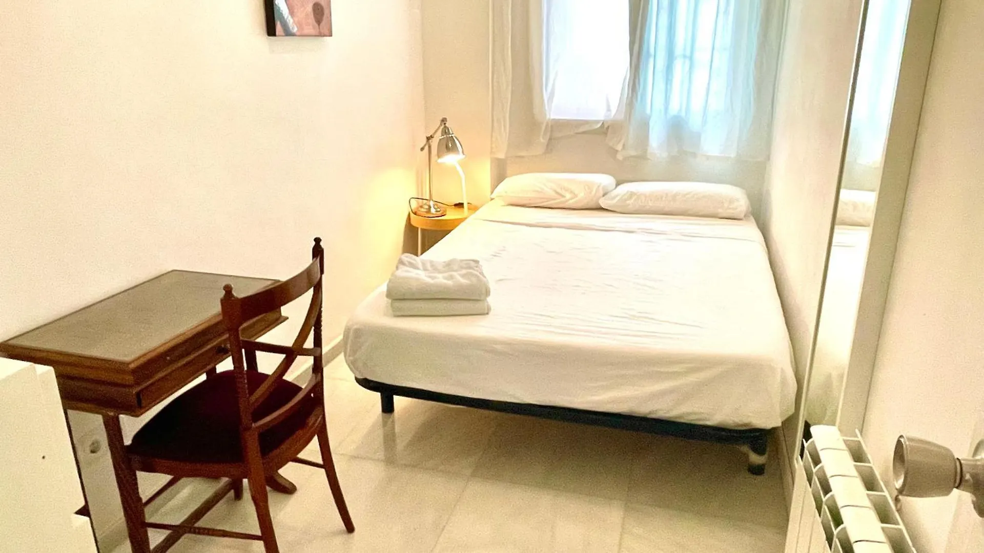 Ferienwohnung Enric Granados 17 Barcelona Apartment